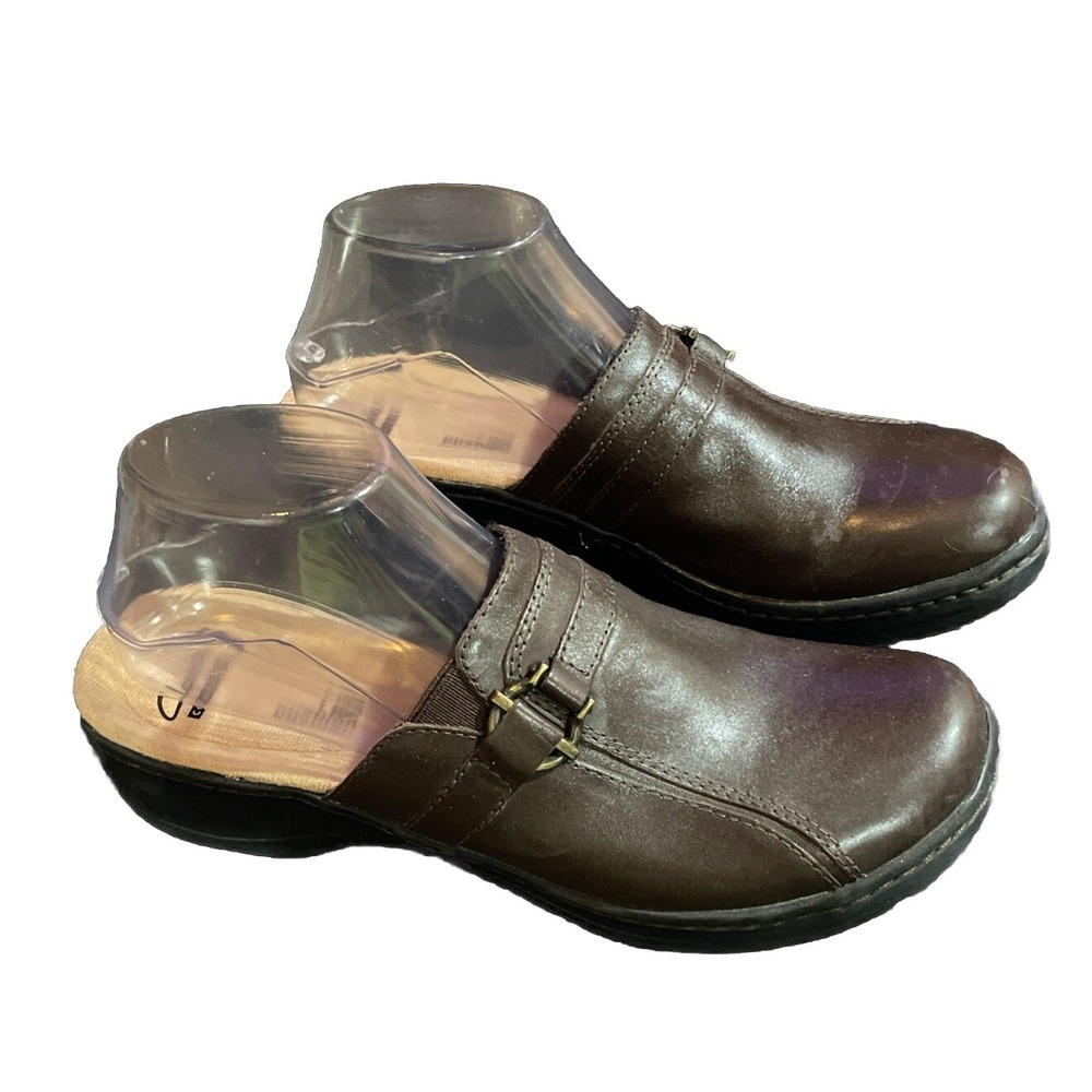 Clarks Womens 8.5 Mules Brown Leather Cushion Soft Buckle Clogs Preppy Travel